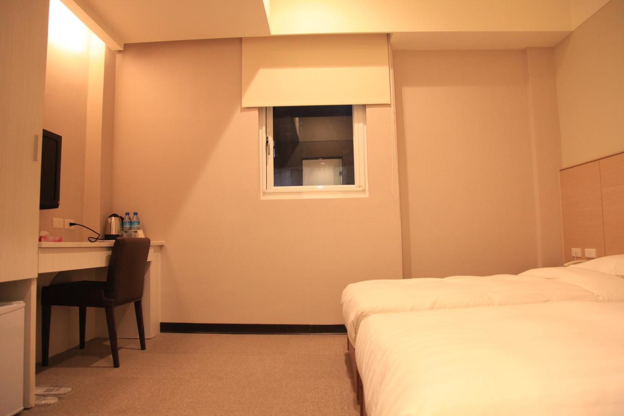 Royal Hotel Taipei Eksteriør bilde