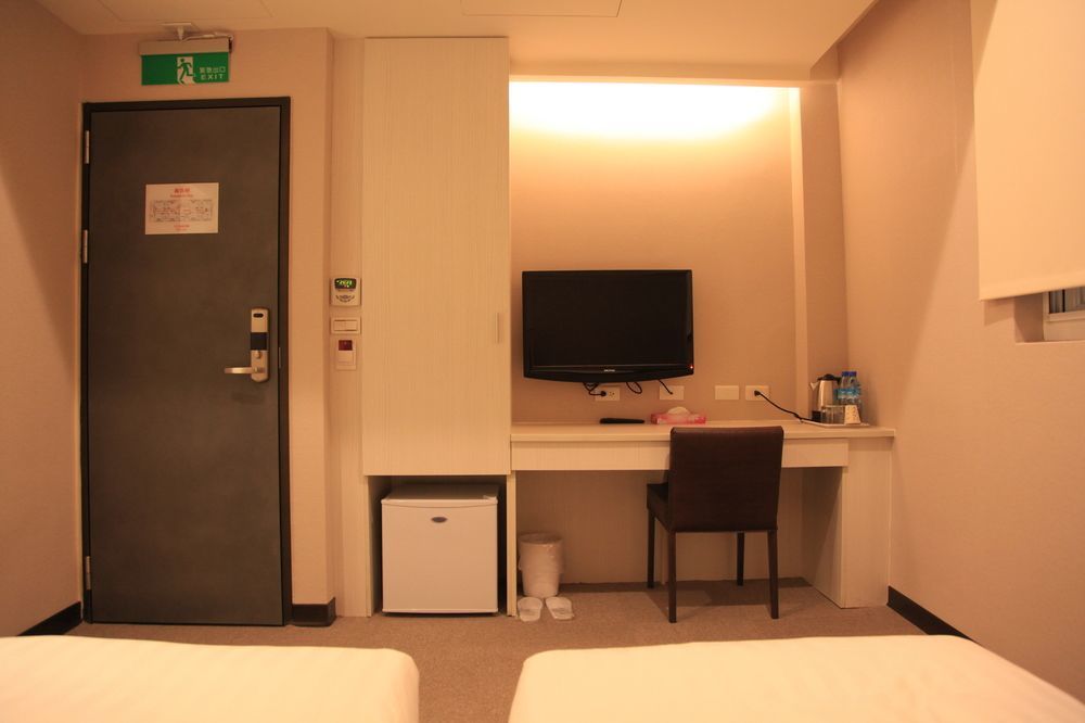 Royal Hotel Taipei Eksteriør bilde